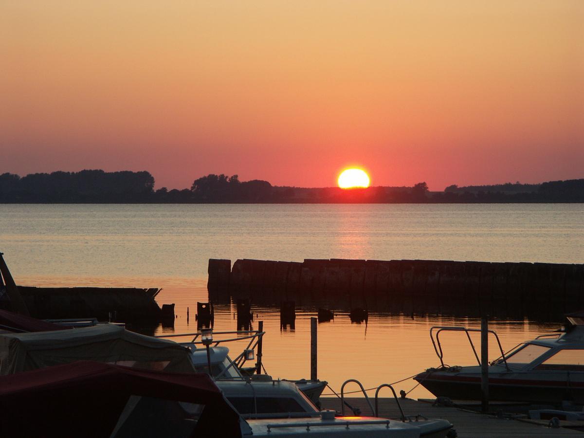Hotel Alt Wittower Krug Wiek auf Rügen 外观 照片